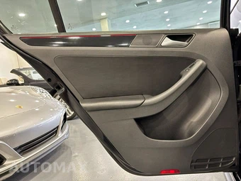2017 Volkswagen Jetta GLI - miniatura 36