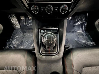 2017 Volkswagen Jetta GLI - miniatura 22