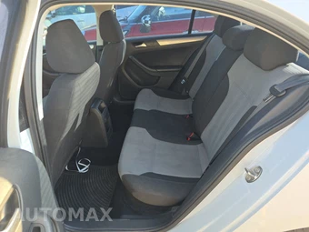 2017 Volkswagen Jetta S – miniatura 13