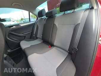 2017 Volkswagen Jetta S – miniatura 13