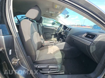 2017 Volkswagen Jetta S – miniatura 8
