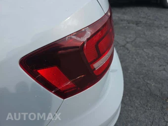 2017 Volkswagen Jetta S – miniatura 22
