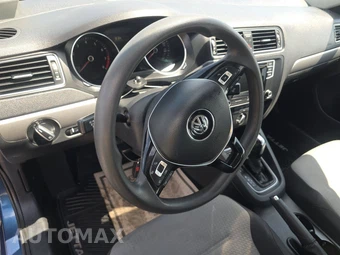 2017 Volkswagen Jetta S – miniatura 10