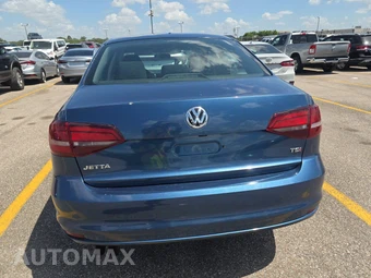 2017 Volkswagen Jetta S – miniatura 5