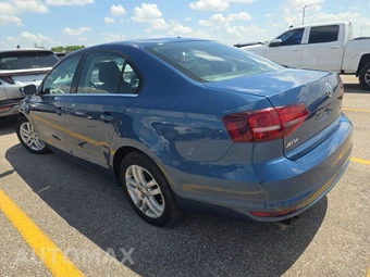 2017 Volkswagen Jetta S – miniatura 6
