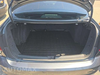 2017 Volkswagen Jetta SE – miniatura 14
