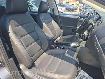 2017 Volkswagen Jetta SE – miniatura 18