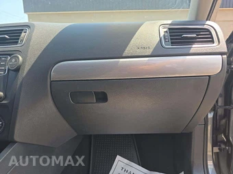 2017 Volkswagen Jetta SE – miniatura 19