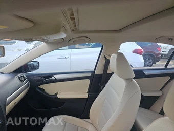 2017 Volkswagen Jetta SE – miniatura 18