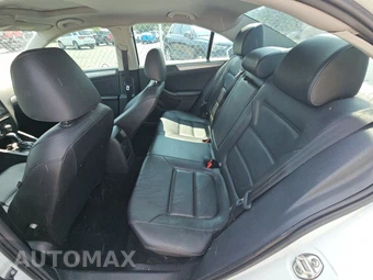 2017 Volkswagen Jetta SE – miniatura 13