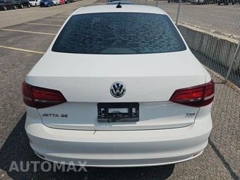 2017 Volkswagen Jetta SE – miniatura 5