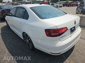 2017 Volkswagen Jetta SE – miniatura 6