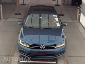 2017 Volkswagen Jetta SE – miniatura 2