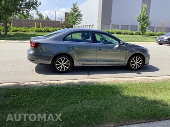 2017 Volkswagen Jetta SE - miniatura 4