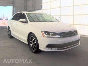 2017 Volkswagen Jetta SE – miniatura 3