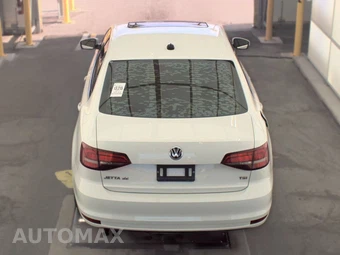 2017 Volkswagen Jetta SE – miniatura 5