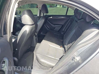 2017 Volkswagen Jetta SEL – miniatura 13