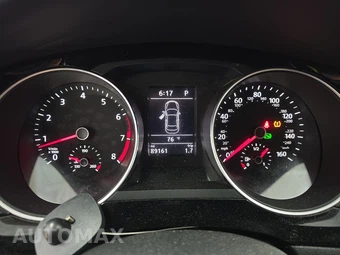 2017 Volkswagen Jetta SEL - miniatura 15