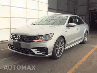 2017 Volkswagen Passat 1.8T R-Line w/Comfort Pkg