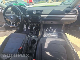2017 Volkswagen Passat 1.8T R-Line w/Comfort Pkg - miniatura 16