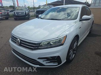 2017 Volkswagen Passat 1.8T R-Line w/Comfort Pkg