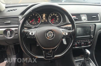2017 Volkswagen Passat 1.8T R-Line w/Comfort Pkg - miniatura 16