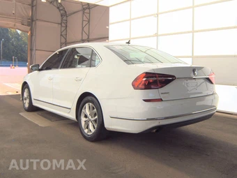 2017 Volkswagen Passat 1.8T S – miniatura 6