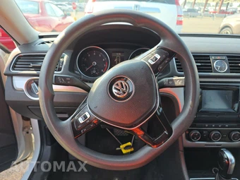 2017 Volkswagen Passat 1.8T S – miniatura 10