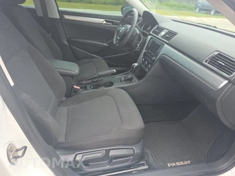 2017 Volkswagen Passat 1.8T S – miniatura 8