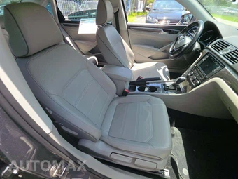2017 Volkswagen Passat 1.8T SE - miniatura 18
