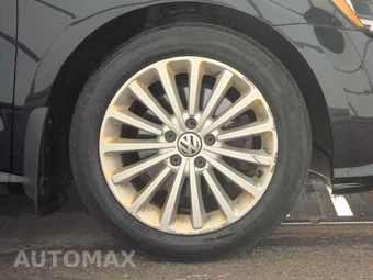 2017 Volkswagen Passat 1.8T SE – miniatura 10