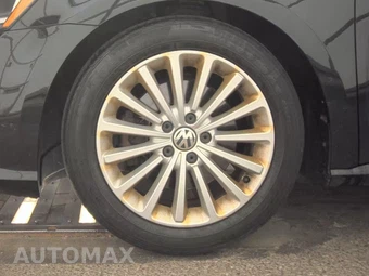 2017 Volkswagen Passat 1.8T SE – miniatura 9