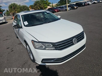 2017 Volkswagen Passat 1.8T SE - miniatura 3