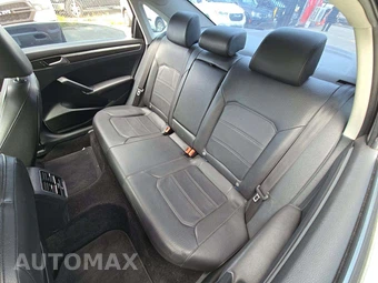 2017 Volkswagen Passat 1.8T SE – miniatura 13