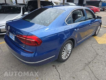 2017 Volkswagen Passat 1.8T SE – miniatura 3