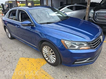 2017 Volkswagen Passat 1.8T SE – miniatura 4