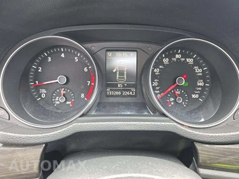 2017 Volkswagen Passat 1.8T SE – miniatura 9