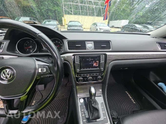 2017 Volkswagen Passat 1.8T SE w/Technology - miniatura 10