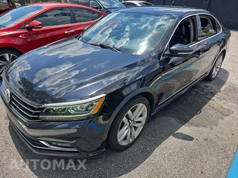 2017 Volkswagen Passat 1.8T SE w/Technology