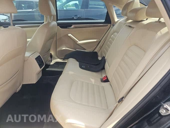 2017 Volkswagen Passat 1.8T SEL Premium - miniatura 13