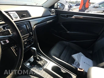 2017 Volkswagen Passat 1.8T SEL Premium – miniatura 11