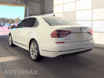 2017 Volkswagen Passat 1.8T SEL Premium – miniatura 6