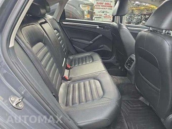 2017 Volkswagen Passat 1.8T SEL Premium – miniatura 16