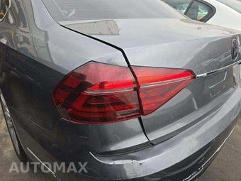2017 Volkswagen Passat 1.8T SEL Premium – miniatura 39