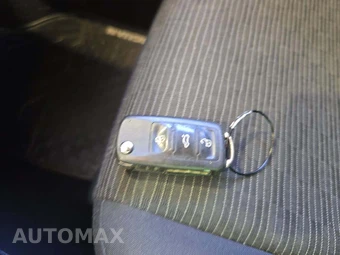 2017 Volkswagen Tiguan Limited - miniatura 8