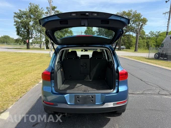 2017 Volkswagen Tiguan S - miniatura 10