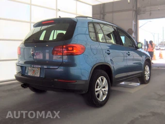2017 Volkswagen Tiguan S - miniatura 4