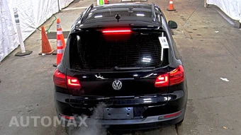 2017 Volkswagen Tiguan S – miniatura 5