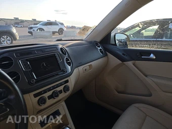 2017 Volkswagen Tiguan S – miniatura 11