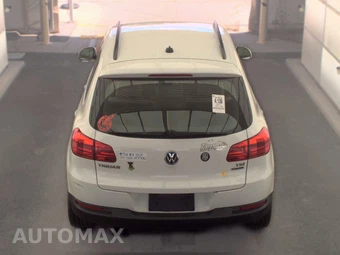 2017 Volkswagen Tiguan S – miniatura 5